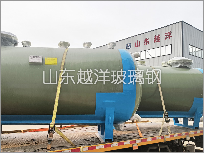 FRP storage tank horizont